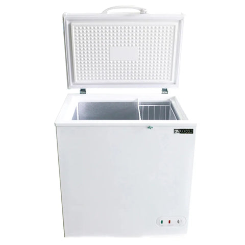 Maxx Cold MXSH5.2SHC 30 2/5" Select Series Mobile Chest Freezer w/ (1) Basket - White, 120v Maxx Cold MXSH5.2SHC 30 2/5" Select Series Mobile Chest Freezer w/ (1) Basket - White, 120v