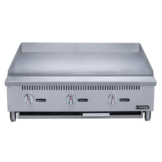 Dukers DCGMA36 36 in. W Griddle with 3 Burners