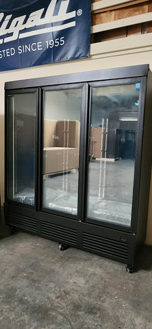 [Clearance]  TGDF70'' Three Section Glass Door Merchandiser display Freezer