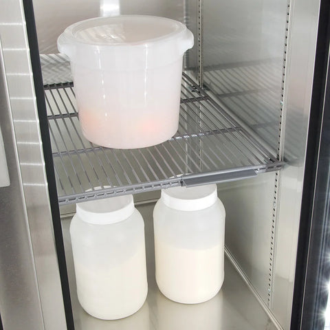 True T-35G-HC~FGD01 39 3/5" Two Section Reach In Refrigerator, (2) Left/Right Hinge Glass Doors, 115v