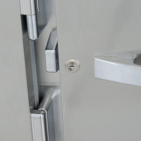 True STR3R-3S 77 3/4" Three Section Reach In Refrigerator, (3) Left/Right Hinge Solid Doors, 115v