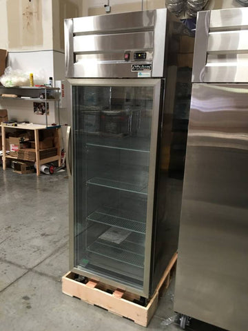 Dukers D28AR-GS1 28" One Section Glass Door Top Mount Reach-In Refrigerator | 17