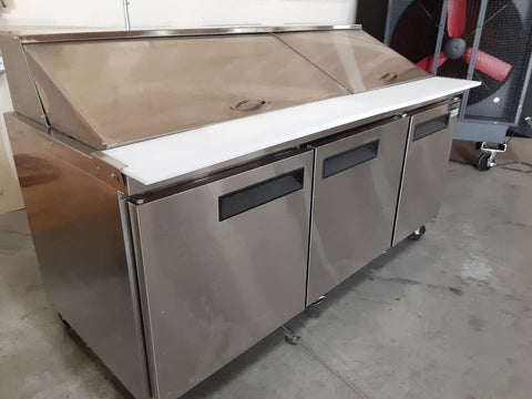 Dukers DSP72-30M-S3 3-Door Commercial Food Prep Table Refrigerator_Mega Top